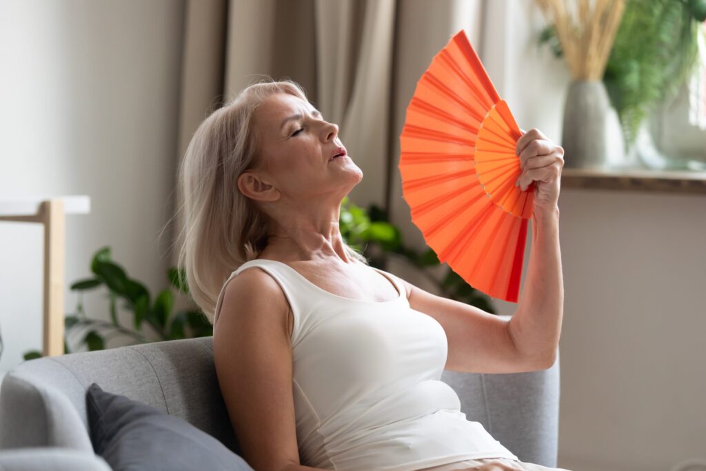 Menopause symptoms and lifestyle management 1 Menopause symptoms