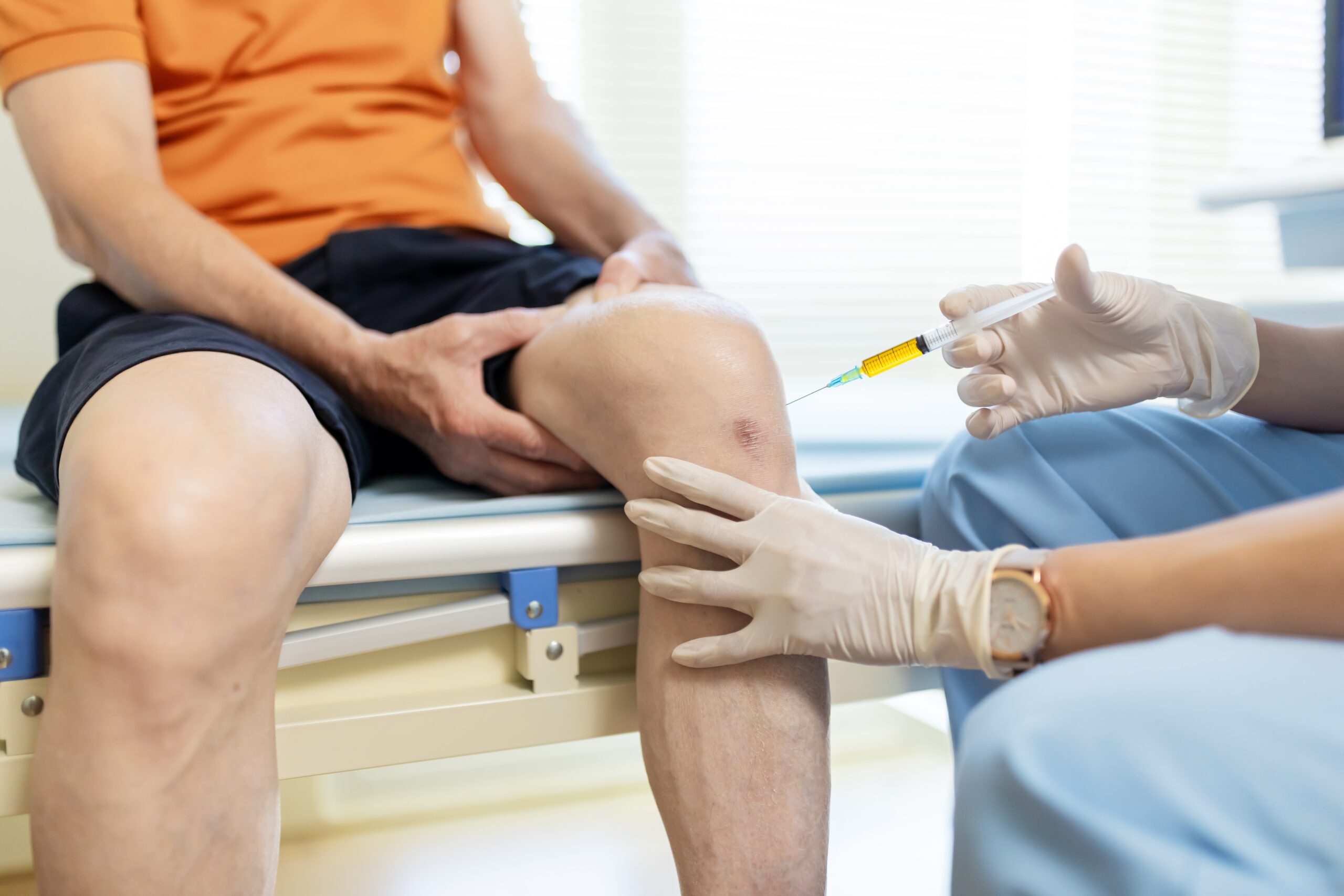 knee joint pain treatment inject vitamin b12 Viscosupplementation Gel Injections for Arthritis in Texas HYALGAN Injection for Knee Pain